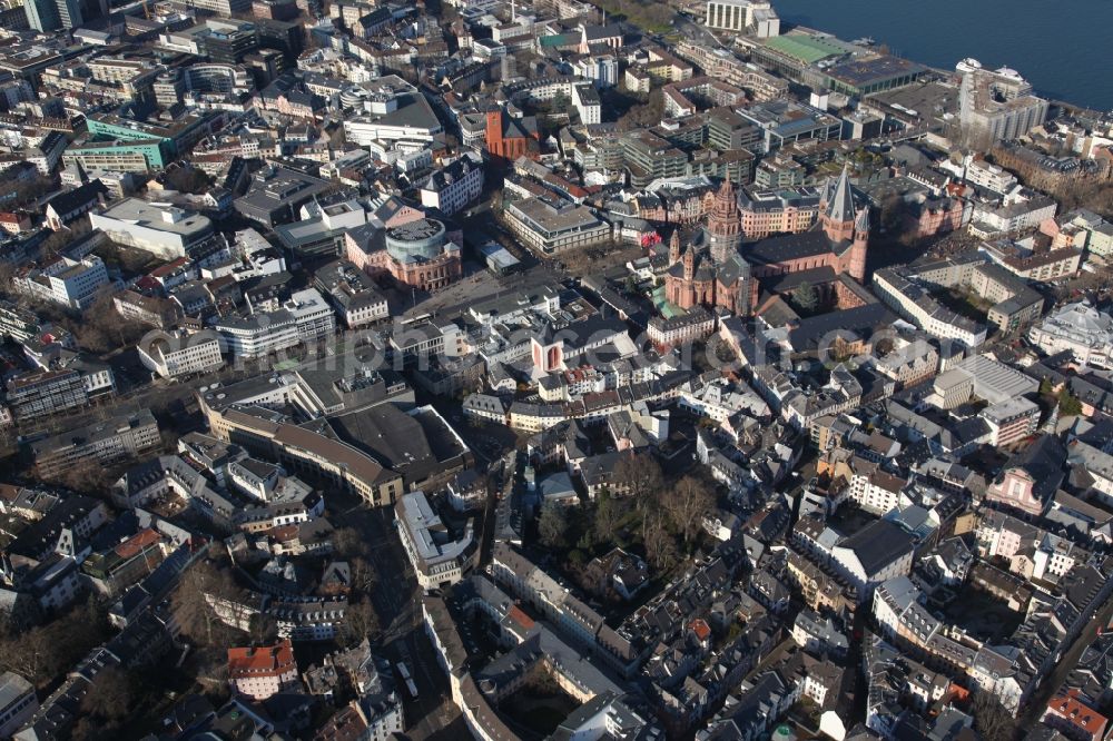 Aerial photograph Mainz - Old Town area and city center in Mainz in the state Rhineland-Palatinate, Germany