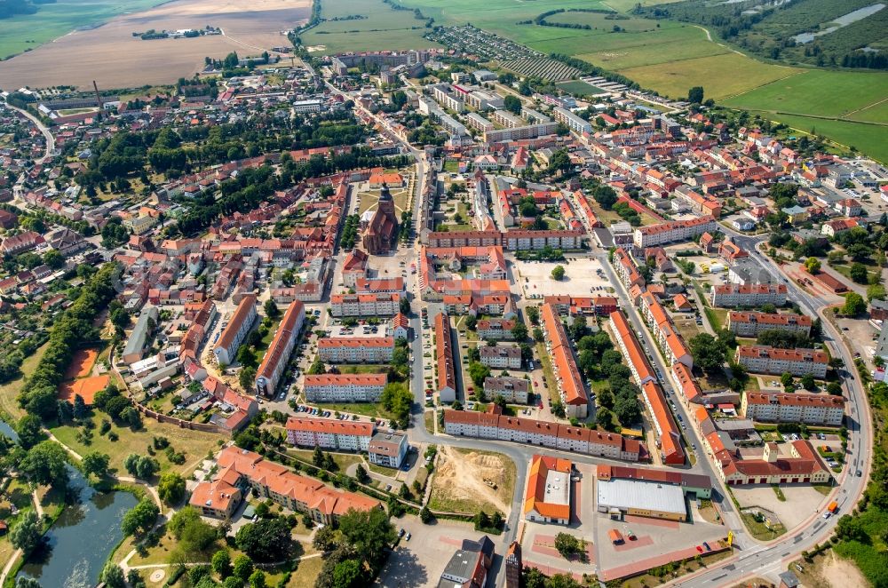 Malchin from the bird's eye view: Old Town area and city center in Malchin in the state Mecklenburg - Western Pomerania