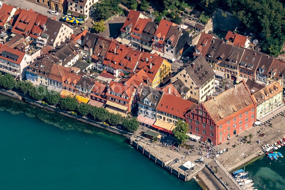 Meersburg from the bird's eye view: Old Town area and city center in Meersburg in the state Baden-Wurttemberg, Germany