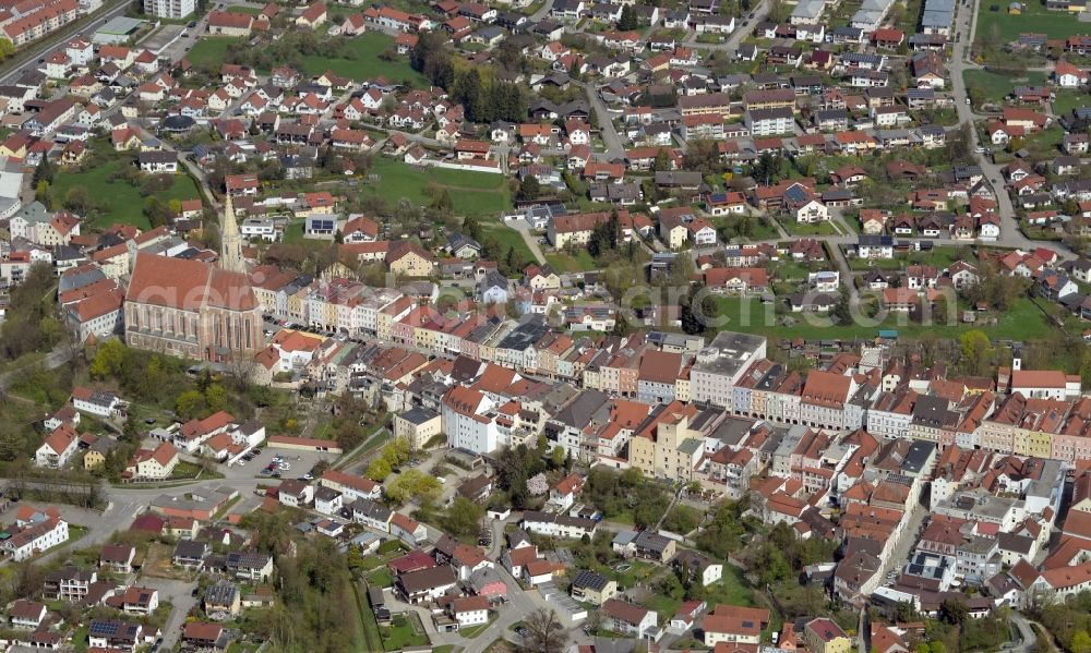 Aerial photograph Mühldorf am Inn - Old Town area and city center in Muehldorf am Inn in the state Bavaria, Germany