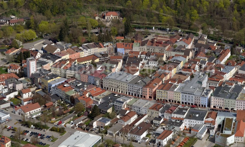 Mühldorf am Inn from the bird's eye view: Old Town area and city center in Muehldorf am Inn in the state Bavaria, Germany