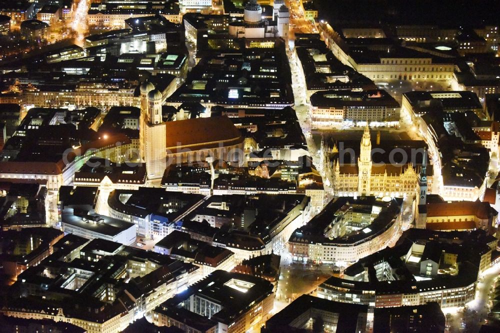 Aerial photograph München - Old Town area and city center in Munich in the state Bavaria