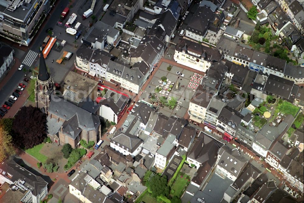 Moers from the bird's eye view: Old Town area and city center in Moers in the state North Rhine-Westphalia