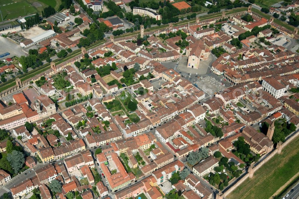 Montagnana from the bird's eye view: Old Town area and city center in Montagnana in Venetien, Italy. The city is surrounded by a medieval city wall with numerous towers. It belongs to the unification of the most beautiful places in Italy