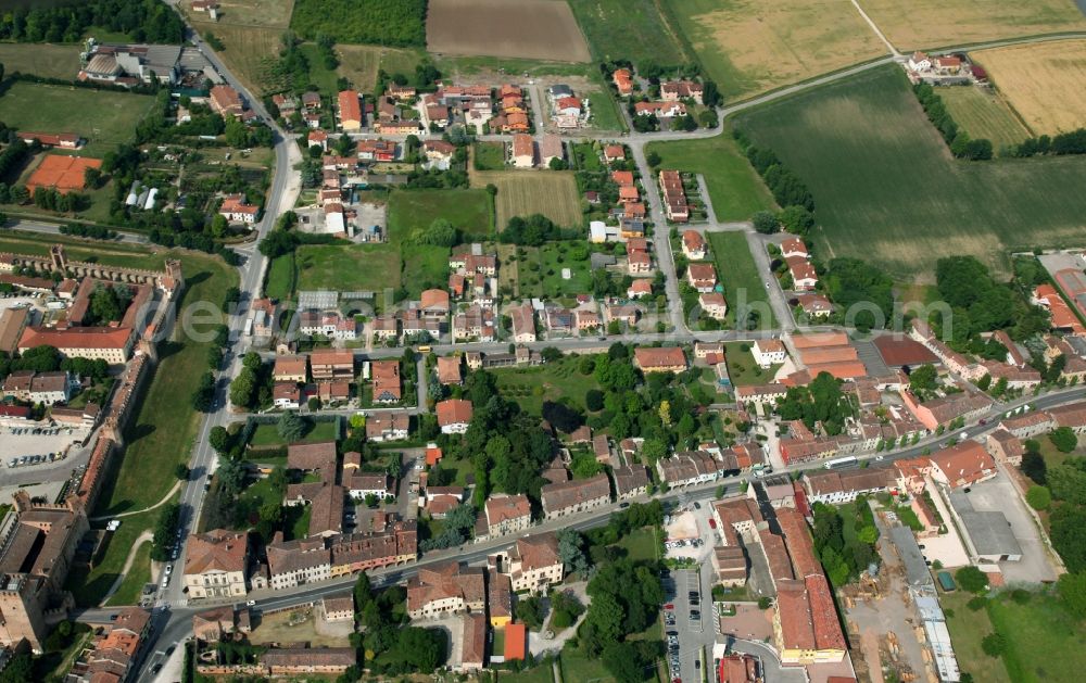 Montagnana from the bird's eye view: Old Town area and city center in Montagnana in Venetien, Italy. The city is surrounded by a medieval city wall with numerous towers. It belongs to the unification of the most beautiful places in Italy. On the lower left, outside the wall, the Villa Pisani, one of the masterpieces of Andrea Palladio