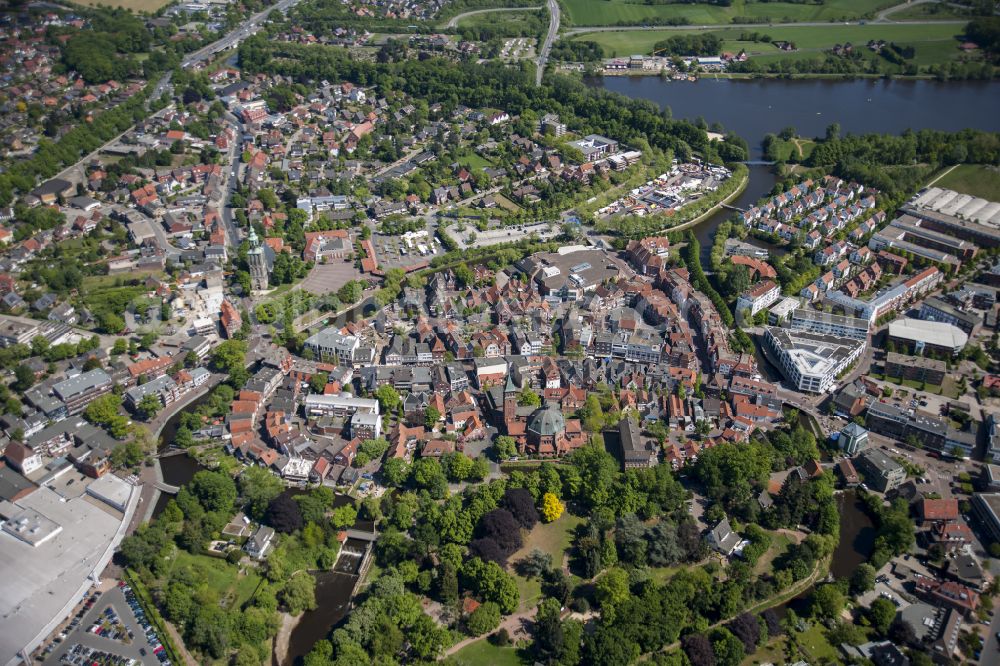 Aerial image Nordhorn - Old Town area and city center on street Hauptstrasse in Nordhorn in the state Lower Saxony, Germany