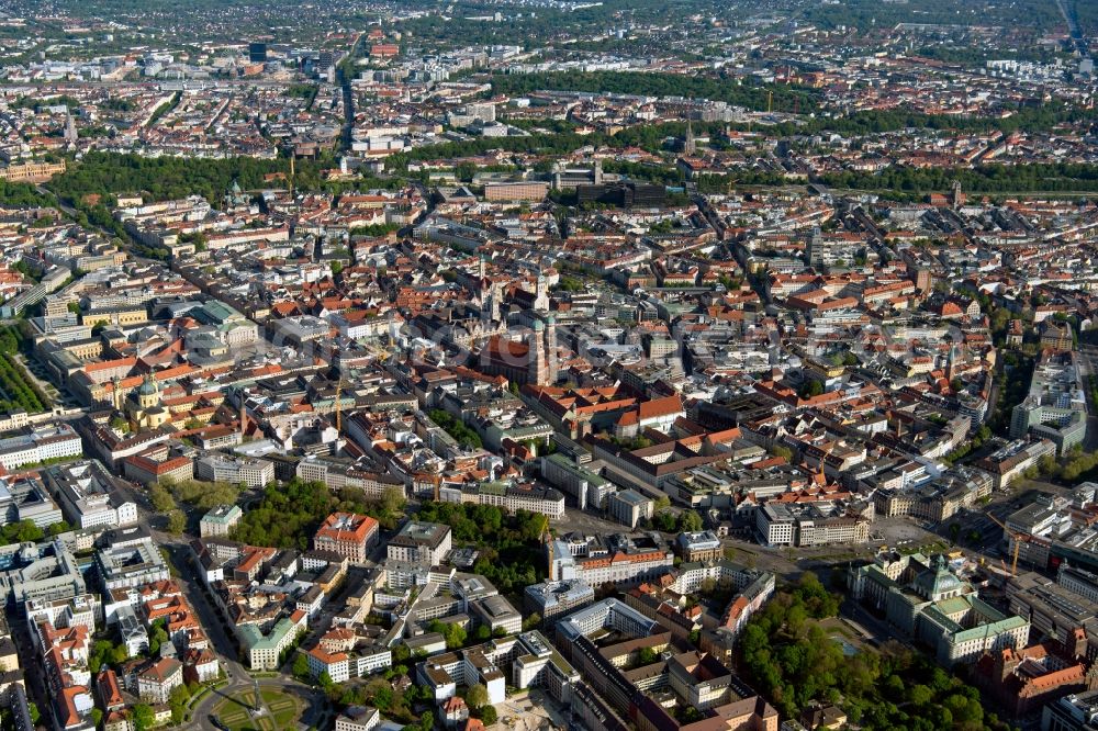 München from the bird's eye view: Old Town area and city center in the district Altstadt in Munich in the state Bavaria, Germany