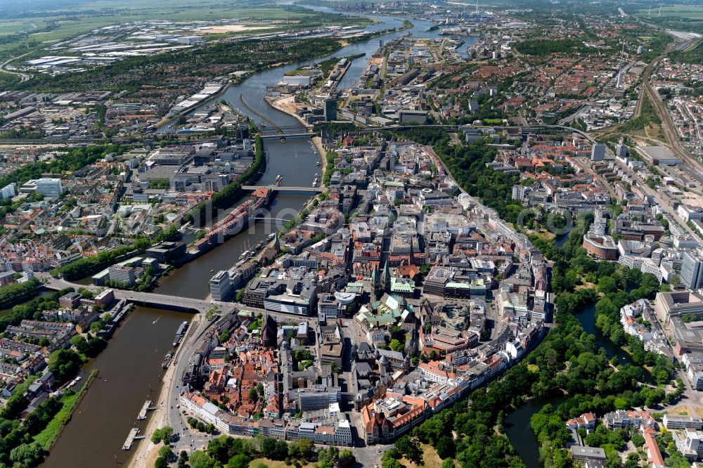 Bremen from above - Old Town area and city center in the district Mitte in Bremen, Germany