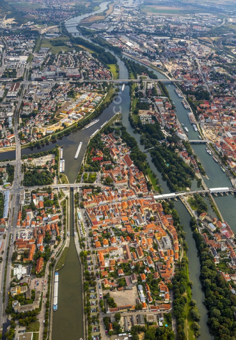 Aerial photograph Regensburg - Old Town area and city center in Regensburg in the state Bavaria