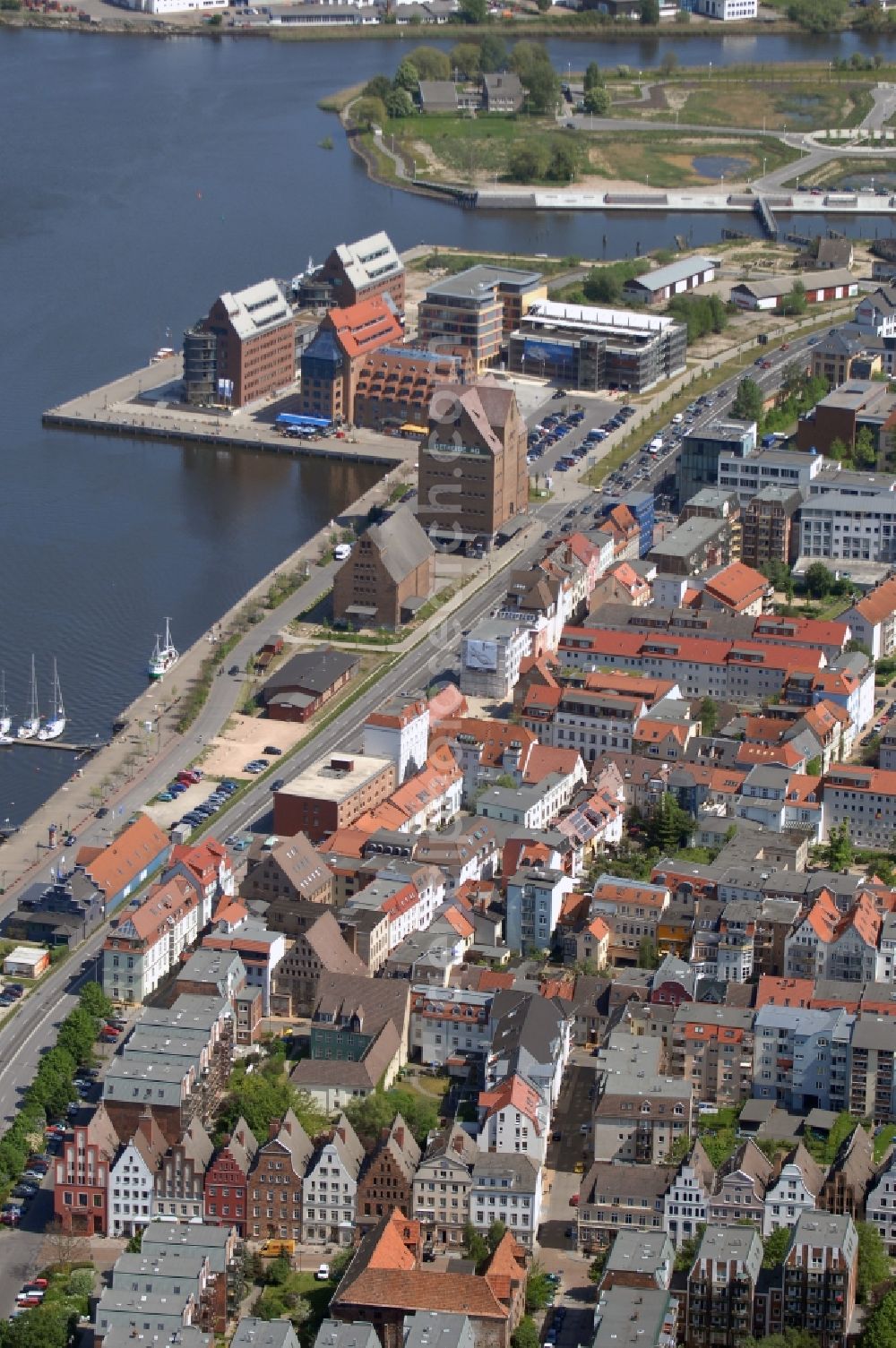 Rostock from the bird's eye view: Old Town area and city center in Rostock in the state Mecklenburg - Western Pomerania, Germany