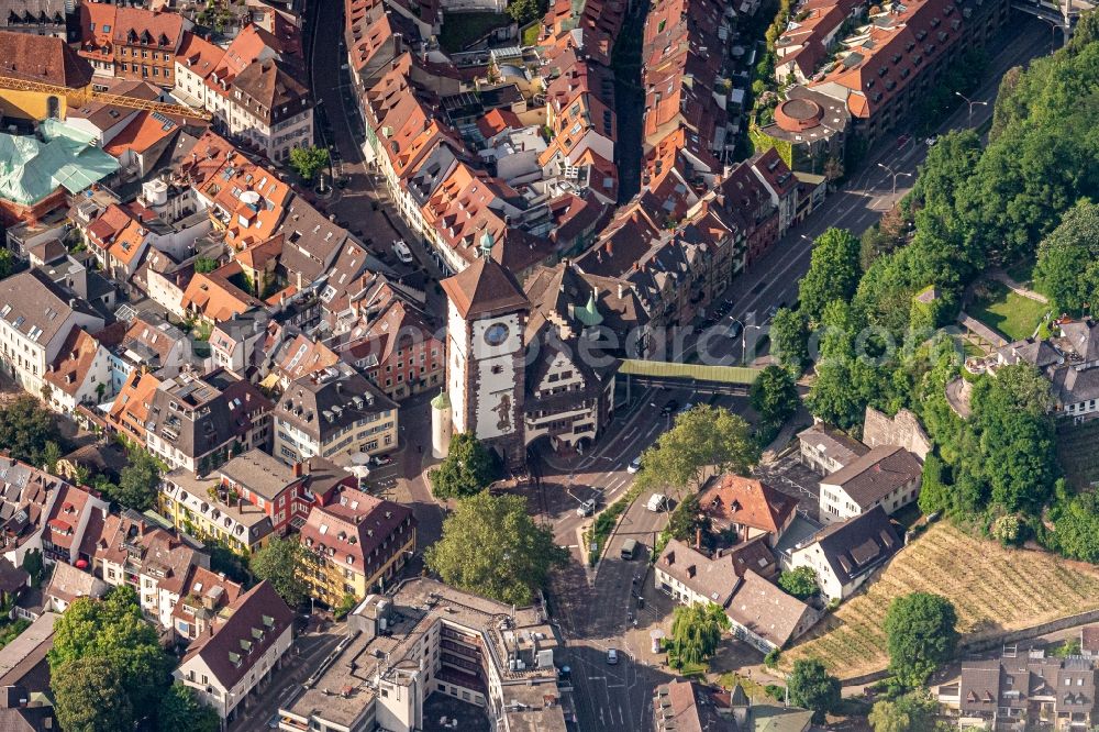 Aerial photograph Freiburg im Breisgau - Old Town area and city center in Freiburg im Breisgau in the state Baden-Wurttemberg, Germany