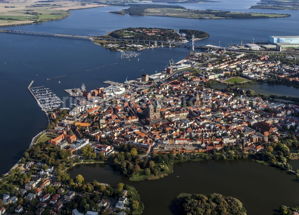 Hansestadt Stralsund from the bird's eye view: Old town area and city center with the St. Nikolai Church on the Alter Markt in Stralsund in the state Mecklenburg - Western Pomerania, Germany