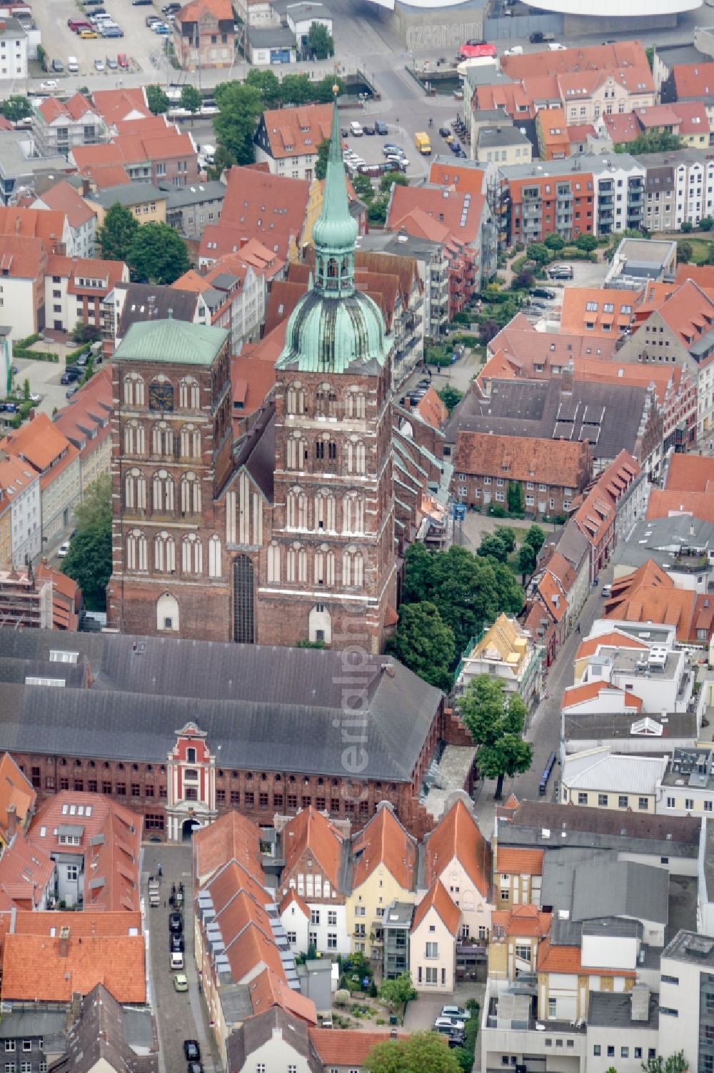 Aerial image Hansestadt Stralsund - Old town area and city center with the St. Nikolai Church on the Alter Markt in Stralsund in the state Mecklenburg - Western Pomerania, Germany