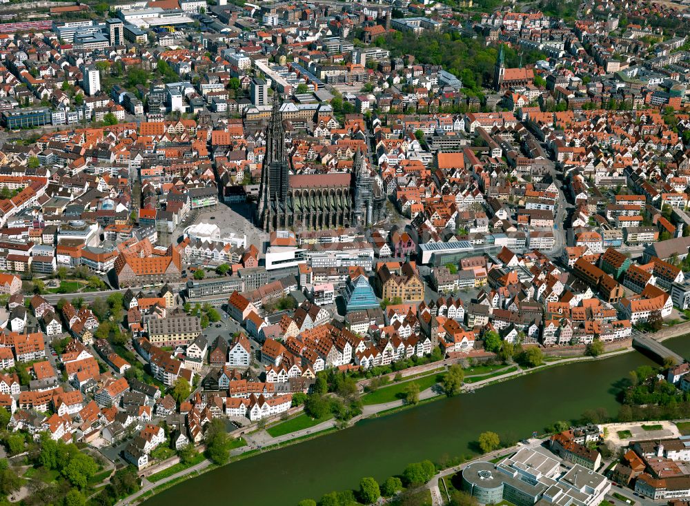 Aerial photograph Ulm - Old Town area and city center in Ulm in the state Baden-Wuerttemberg, Germany