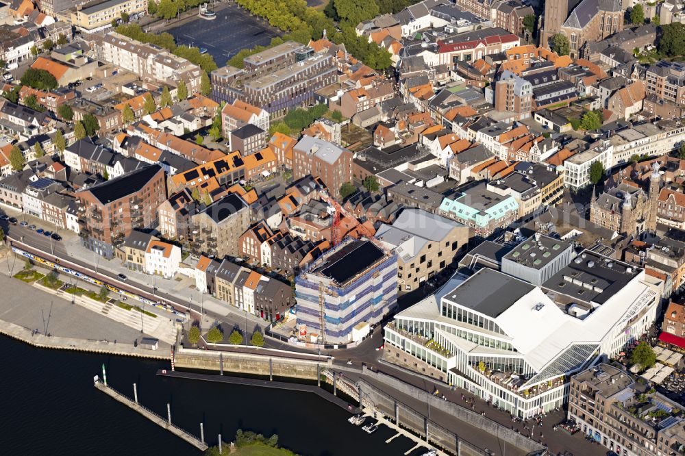 Aerial photograph Venlo - Old Town area and city center on street Lomstraat in Venlo in Limburg, Netherlands