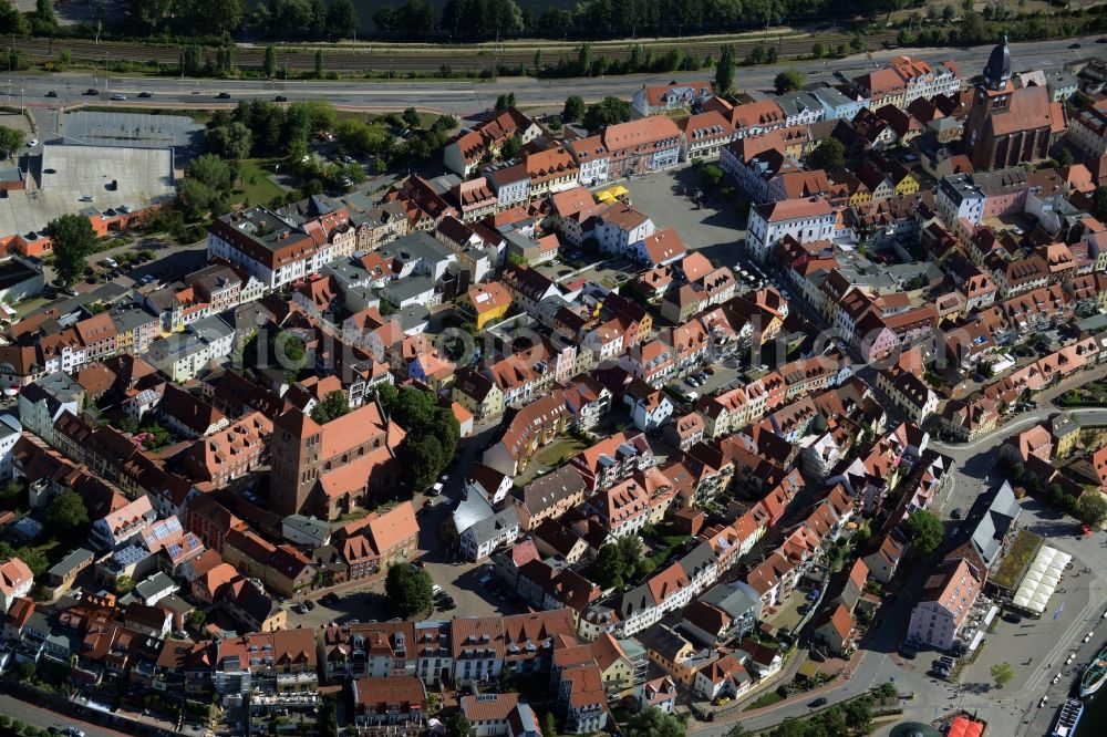 Aerial image Waren (Müritz) - Old Town area and city center in Waren (Mueritz) in the state Mecklenburg - Western Pomerania