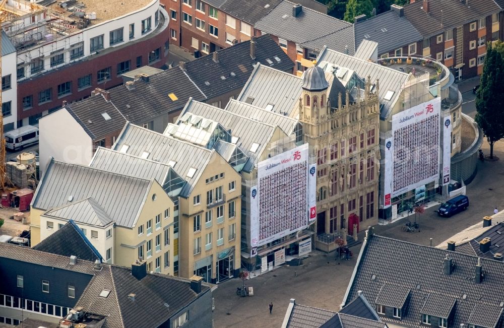 Wesel from the bird's eye view: Old Town area and city center in Wesel in the state North Rhine-Westphalia