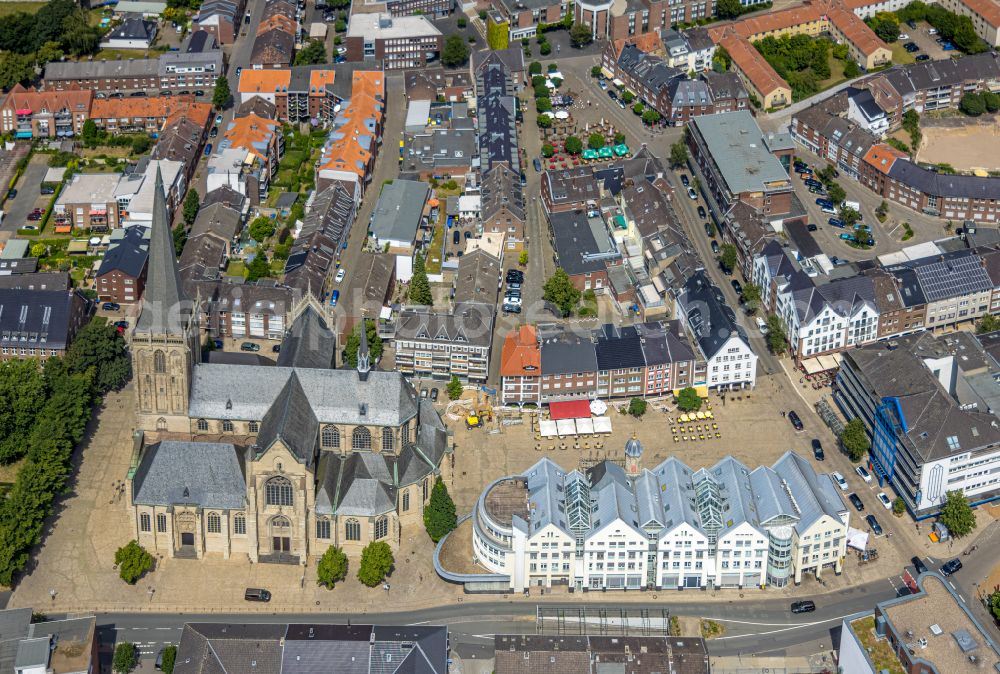 Aerial photograph Wesel - Old Town area and city center in Wesel in the state North Rhine-Westphalia