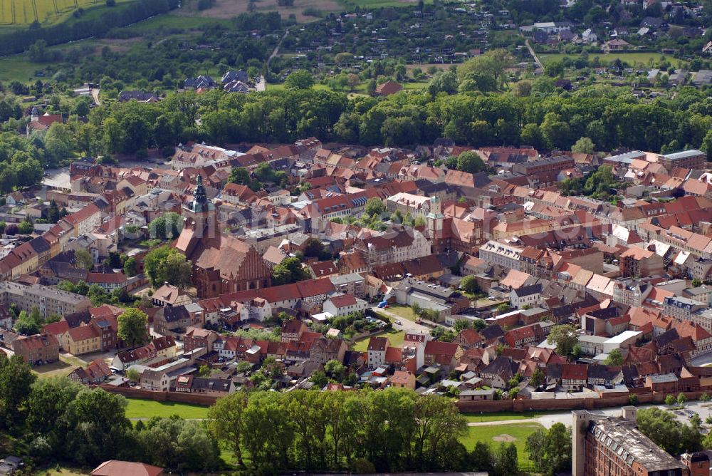 Aerial photograph Wittstock - Blick auf den Altstadtkern und das Stadtzentrum von Wittstock/Dosse in Brandenburg