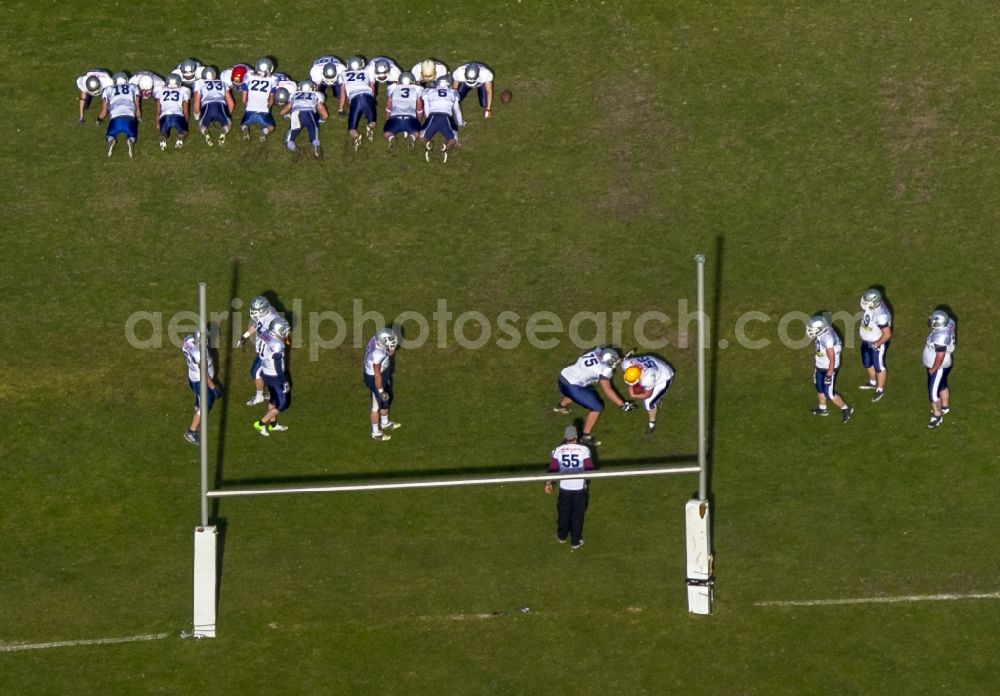 Bochum from the bird's eye view: American football team training at the sports ground in Bochum-Riemke in the state of North Rhine-Westphalia