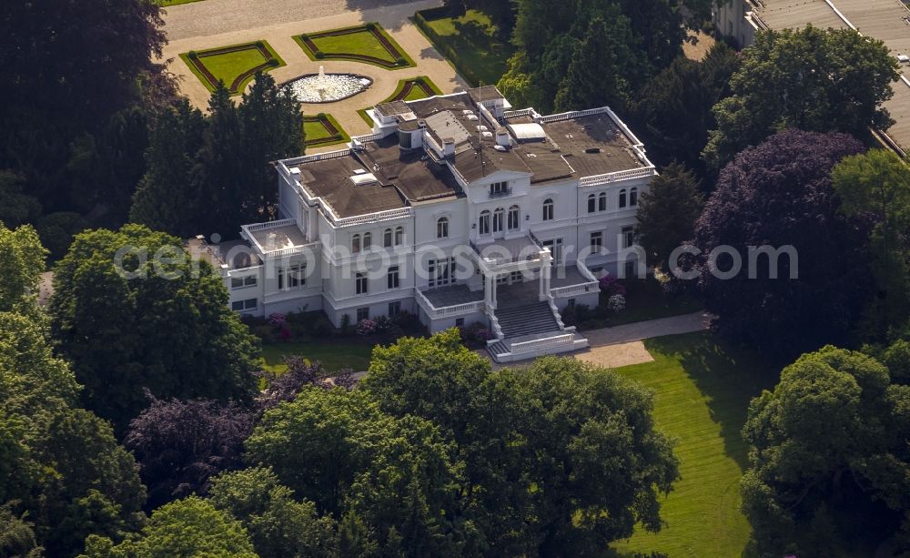 Aerial photograph Bonn - The Villa Hammerschmidt in the district Gronau. Since 1950 the building is the official residence of the President of the Federal Republic of Germany in Bonn