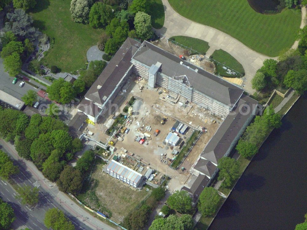 Berlin from above - Construction site of the Federal President in the park of Schloss Bellevue on Spreeweg in the Tiergarten in Berlin