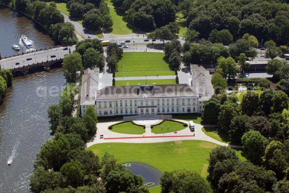 Berlin from the bird's eye view: Palais site of the Federal President in the park of Schloss Bellevue on Spreeweg in the Tiergarten in Berlin