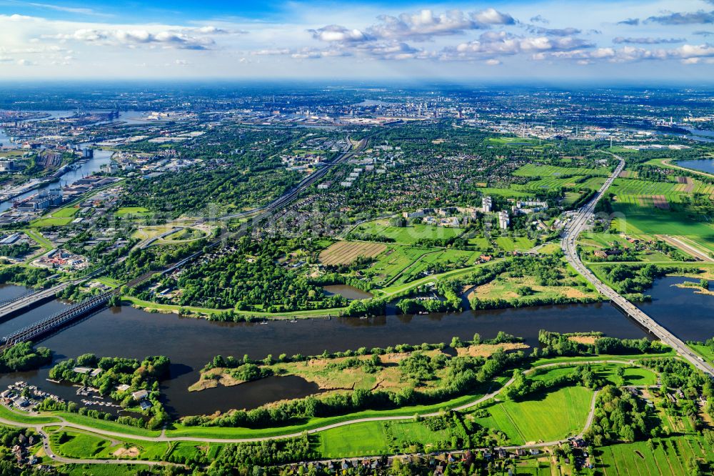 Hamburg from above - On the Suederelbe between B75 and A1, exit Stilhorn Fiedhof area Finkenriek in Hamburg, Germany