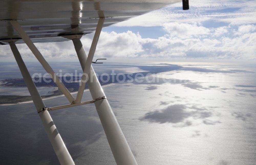 Aerial photograph List - Approaching an aircraft in List on the island of Sylt in Schleswig-Holstein