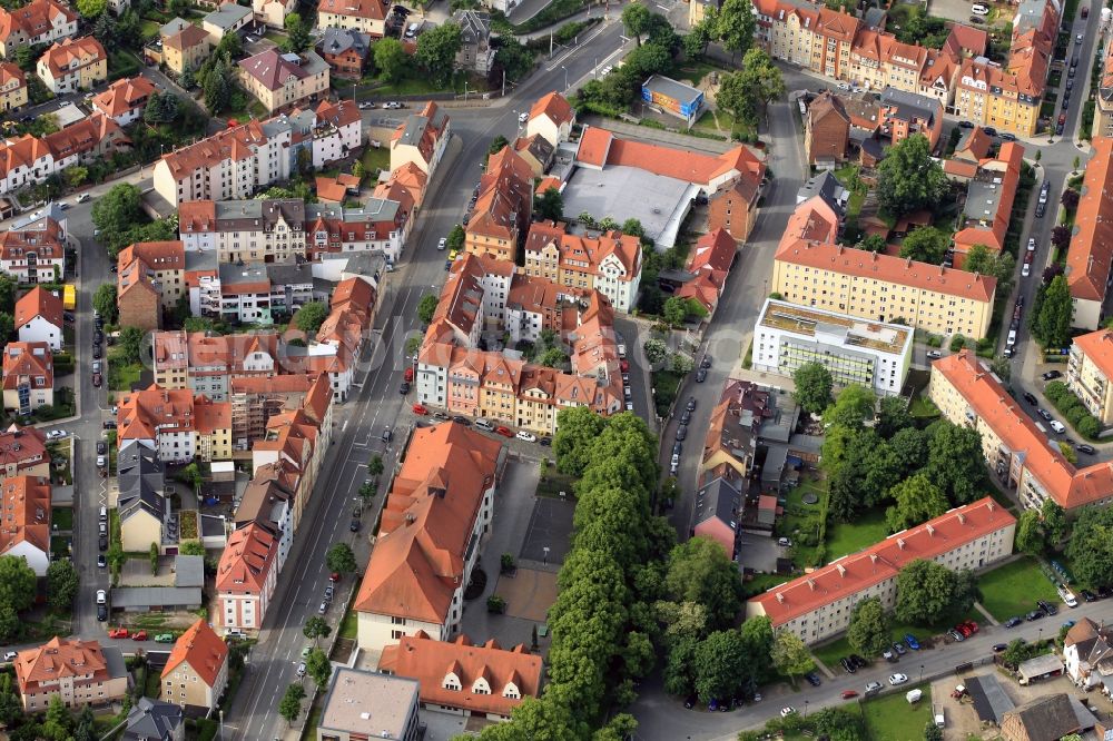 Jena from the bird's eye view: In the Karl-Liebknecht-Strasse in the district Wenigenjena of Jena in Thuringia is the Angerschool