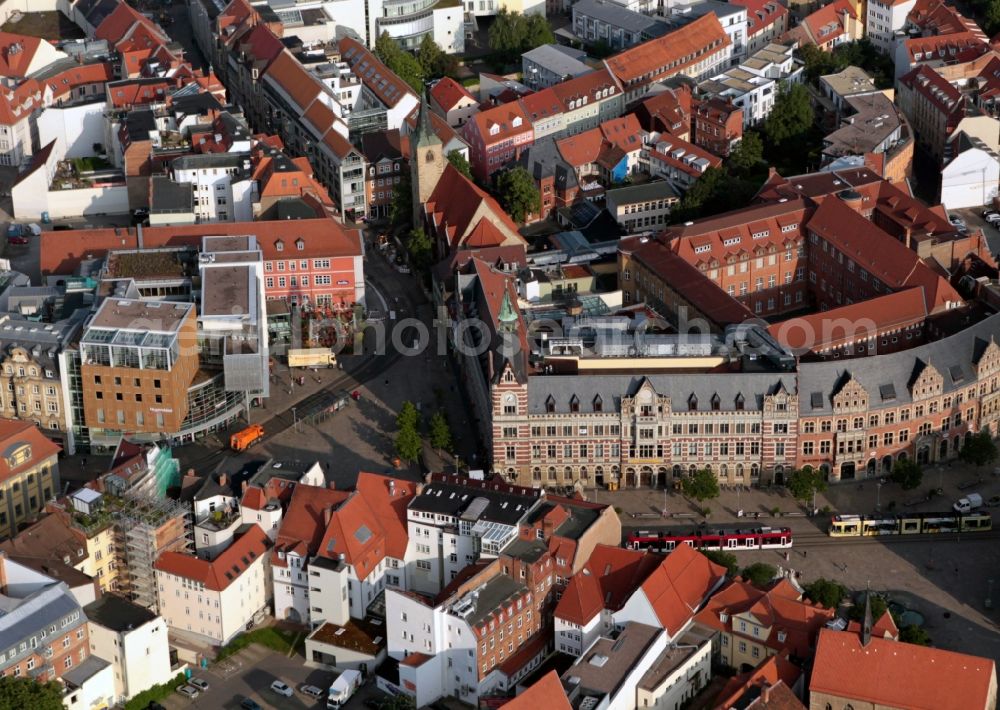 Aerial photograph Erfurt - At the end of the central square Anger in the Old Town of Erfurt in Thuringia is the so-called Angerkreuz. At this junction the historic Main Post Office is consistent with its neo-Gothic facade, which is now used as a retail and office center. On the opposite side of the trade center Angereck was built according to the designs of the architects RKW Rhode Kellermann Wawrowsky in recent years. The conclusion to the Schloesserstrasse forms the Lorenz Church