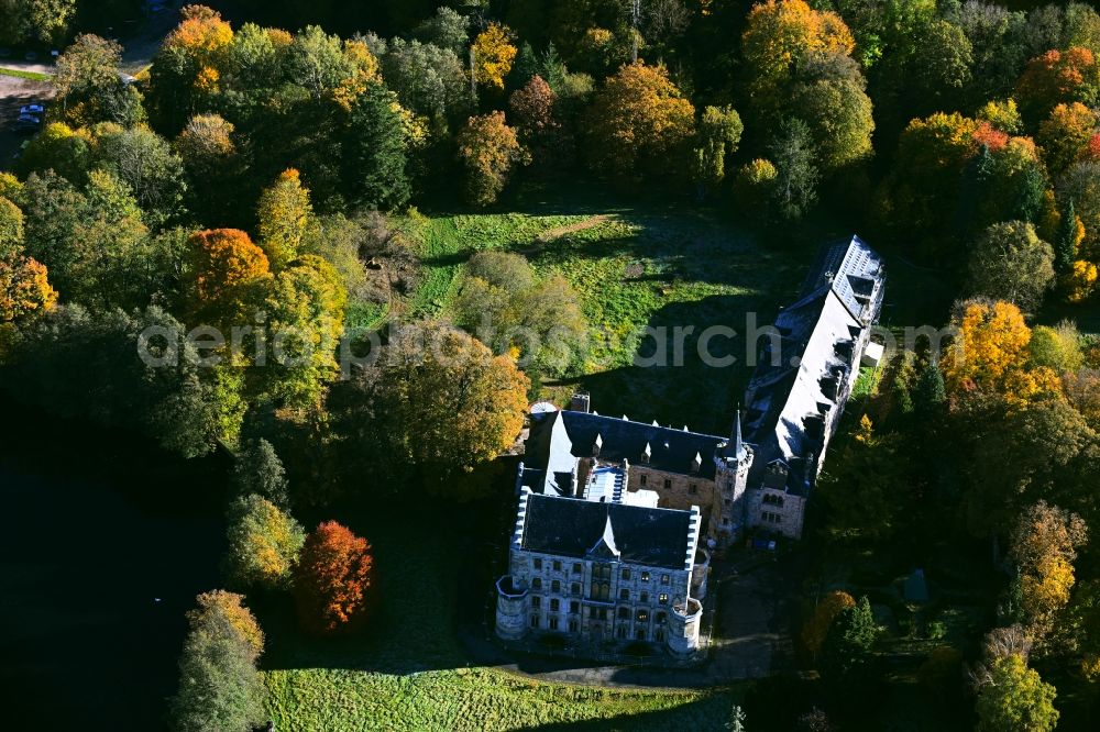 Friedrichroda from above - Castle of the castle Reinhardsbrunn in the district in Reinhardsbrunn in Friedrichroda in the Thuringian Forest in the state Thuringia, Germany