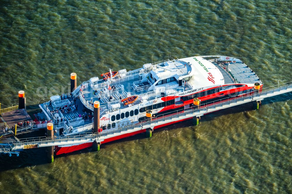 Brunsbüttel from above - Docking ferry ship Halunder Jet at the Elbe pier in Brunsbuettel in the state Schleswig-Holstein, Germany