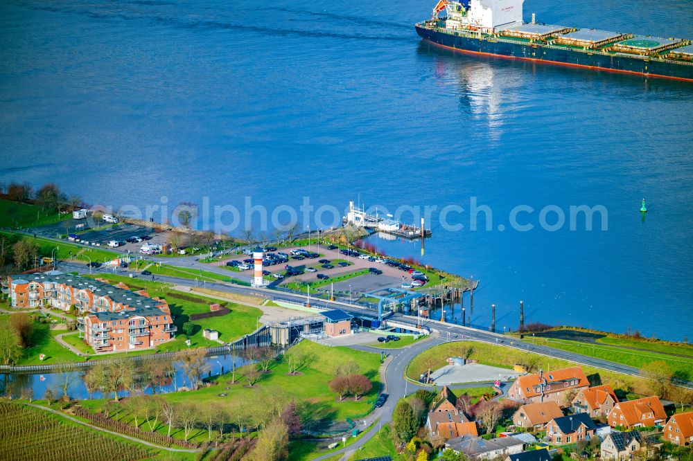 Aerial image Grünendeich - Investor ferry ship Luhe Schulau Ferry Luhe investors in Gruenendeich in the state Lower Saxony, Germany