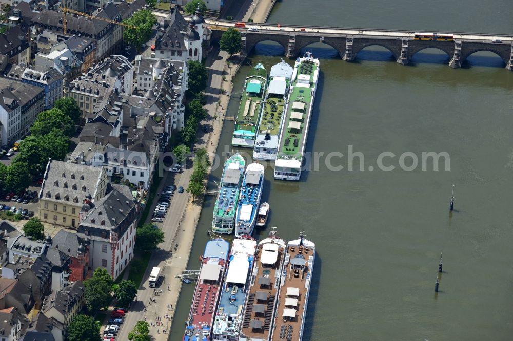 Koblenz from above - Landing of passenger ships on the banks of the Moselle in Koblenz in Rhineland-Palatinate