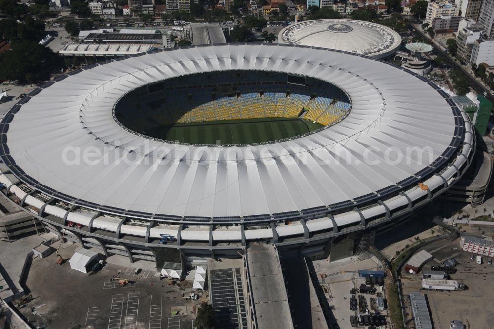 Rio de Janeiro from above - Football stadium and concert hall in Rio de Janeiro, Brazil, during the 2014 FIFA World Cup renovated. The plant is used for soccer games, sports competitions and concerts. Openings for the 15th Pan American Games and the 2016 Summer Olympics and the Paralympics 2016, the hall is used