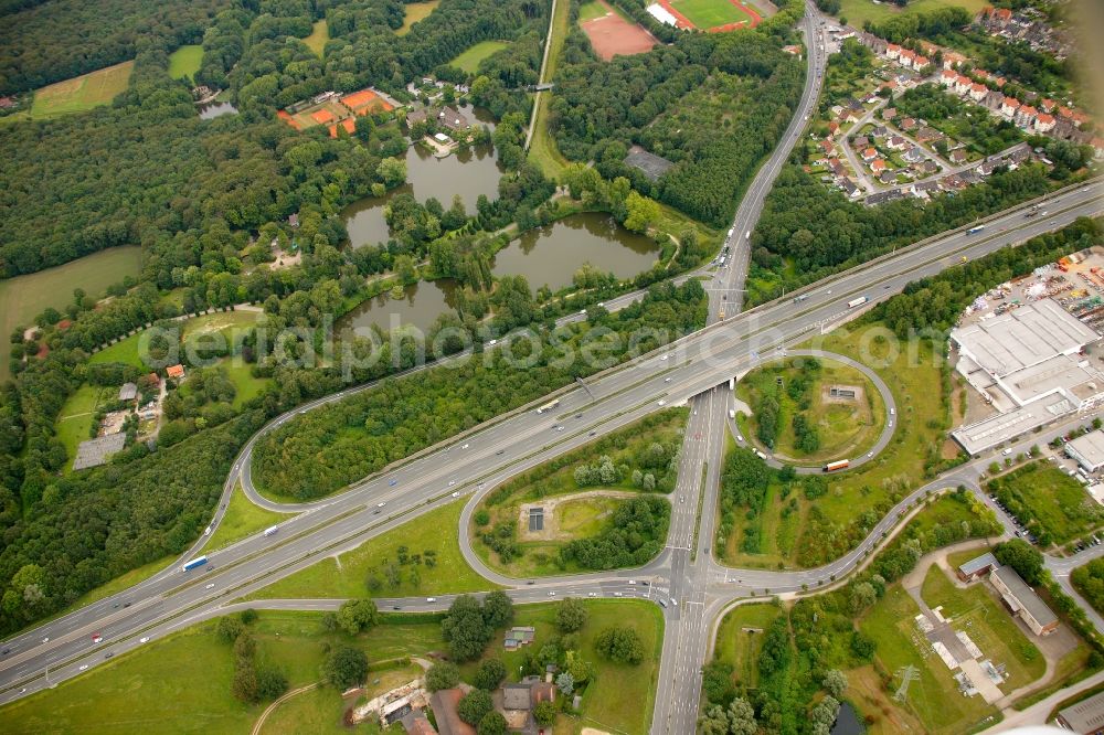 Aerial photograph Gladbeck - View of the junction Essen/Gladbeck in Gladbeck in the state North Rhine-Westphalia