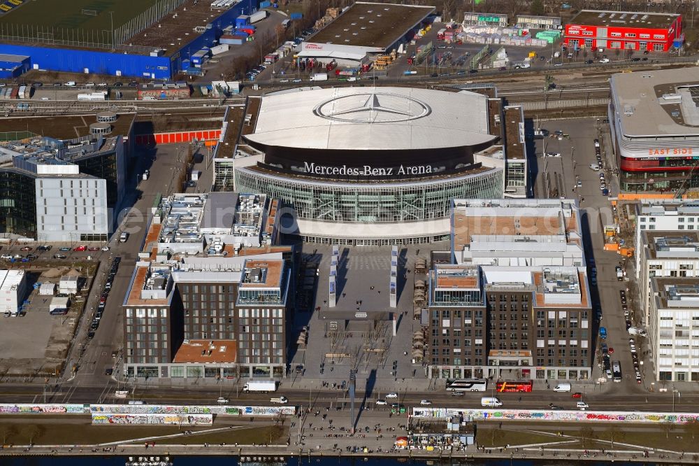 Aerial photograph Berlin - Building on Anschutz- Areal along of Muehlenstrasse in the district Friedrichshain in Berlin, Germany