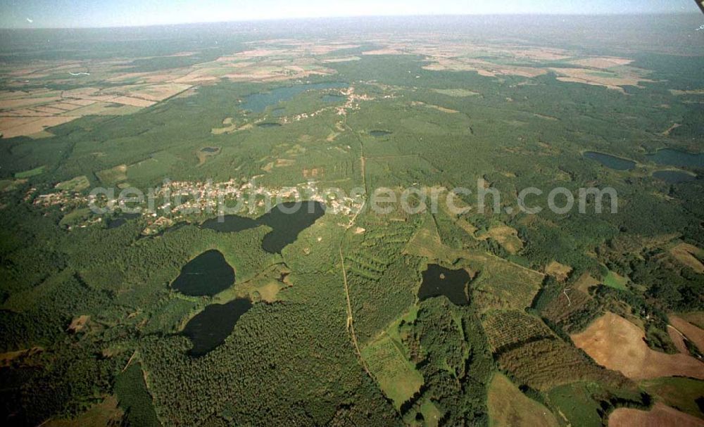 Buckow / Märkische Schweiz from above - Ansicht der Märkischen Schweiz um Buckow / Brandenburg aus 5000 ft Höhe aus einer C172 25.09.1997