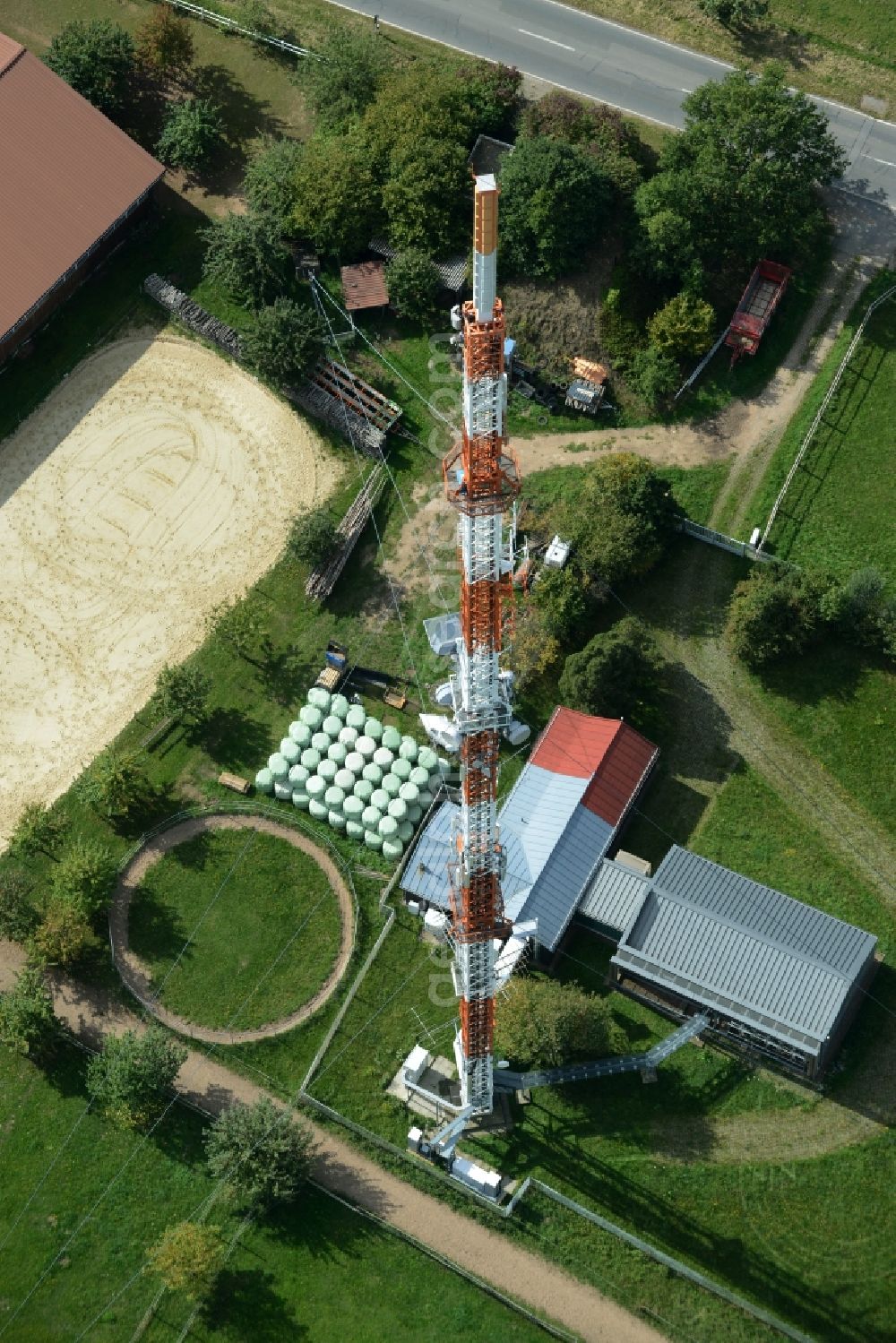 Aerial image Michelstadt - Antenna and transmission tower radio mast an der Hauptstrasse in Michelstadt in the state Hesse