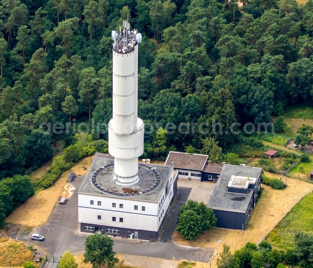 Ehra-Lessien from the bird's eye view: Antenna and transmission tower radio mast in Ehra-Lessien in the state Lower Saxony