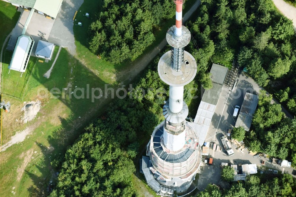 Bischofsgrüner Forst from the bird's eye view: Antenna and transmission tower radio mast Sender Ochsenkopf in Bischofsgruen in the state Bavaria