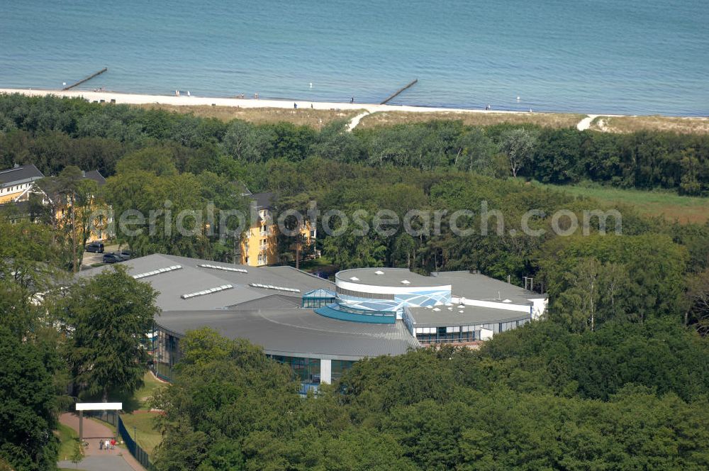 Aerial photograph Graal-Müritz - Blick auf den Aquadrom im Ostseeheilbad Graal-Müritz im Nordosten des Landkreises Bad Doberan in Mecklenburg-Vorpommern. Der Aquadrom ist ein Spaßbad mit Fitness-, Wellness und Saunebereichen. Kontakt: Aquadrom Graal-Müritz GmbH & Co. Freizeit KG, Tel. +49 (0) 38206 879 00, E-Mail: info@aquadrom.net