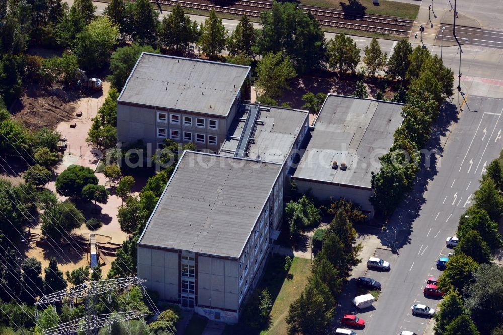 Aerial image Berlin OT Hellersdorf - View of the Arche basic primary school Hellersdorf in Berlin
