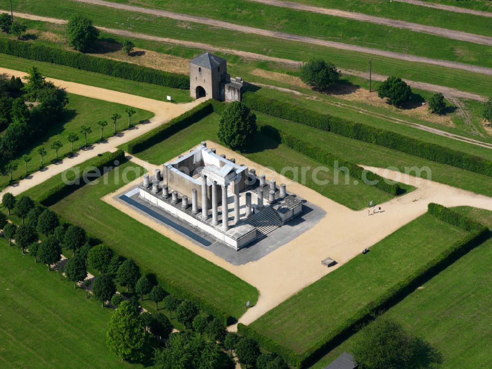 Aerial photograph XANTEN - View of the Archaeological Park Xanten (APX) with original and reconstructed buildings of the Roman Colonia Ulpia Traiana in Xanten. The Colonia Ulpia Traiana was the third largest Roman city north of the Alps