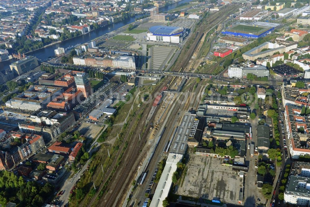 Aerial image Berlin - Area of ??the S-Bahn station Warschauer Strasse in Berlin before the planned modernization