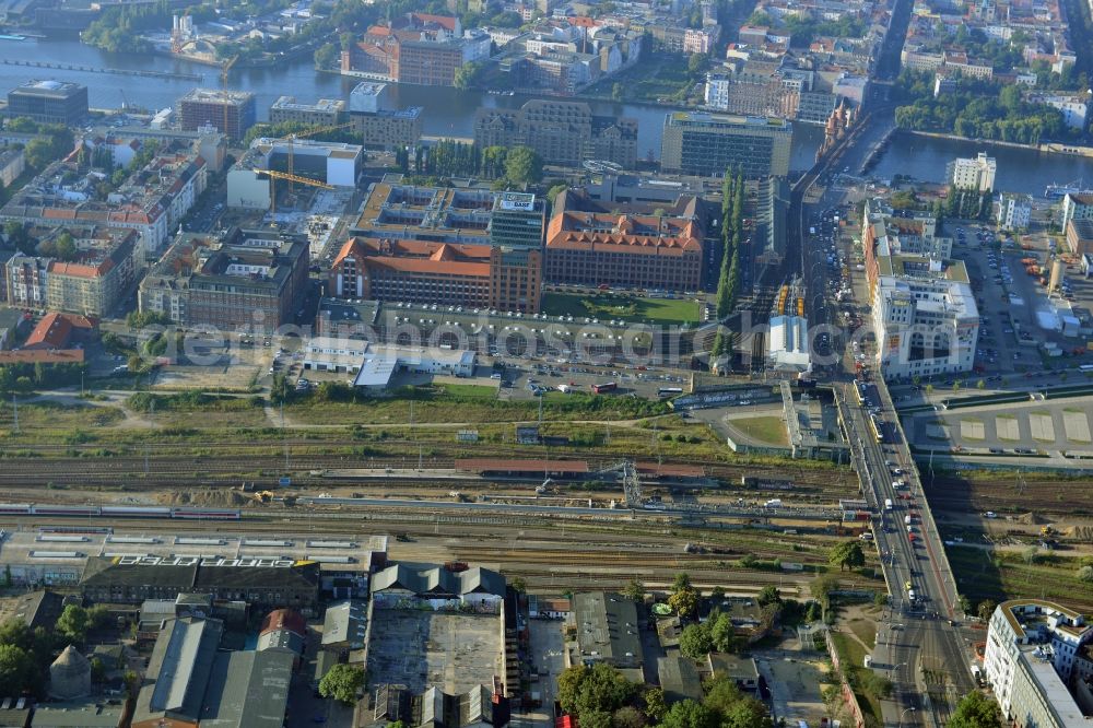 Aerial photograph Berlin - Area of ??the S-Bahn station Warschauer Strasse in Berlin before the planned modernization