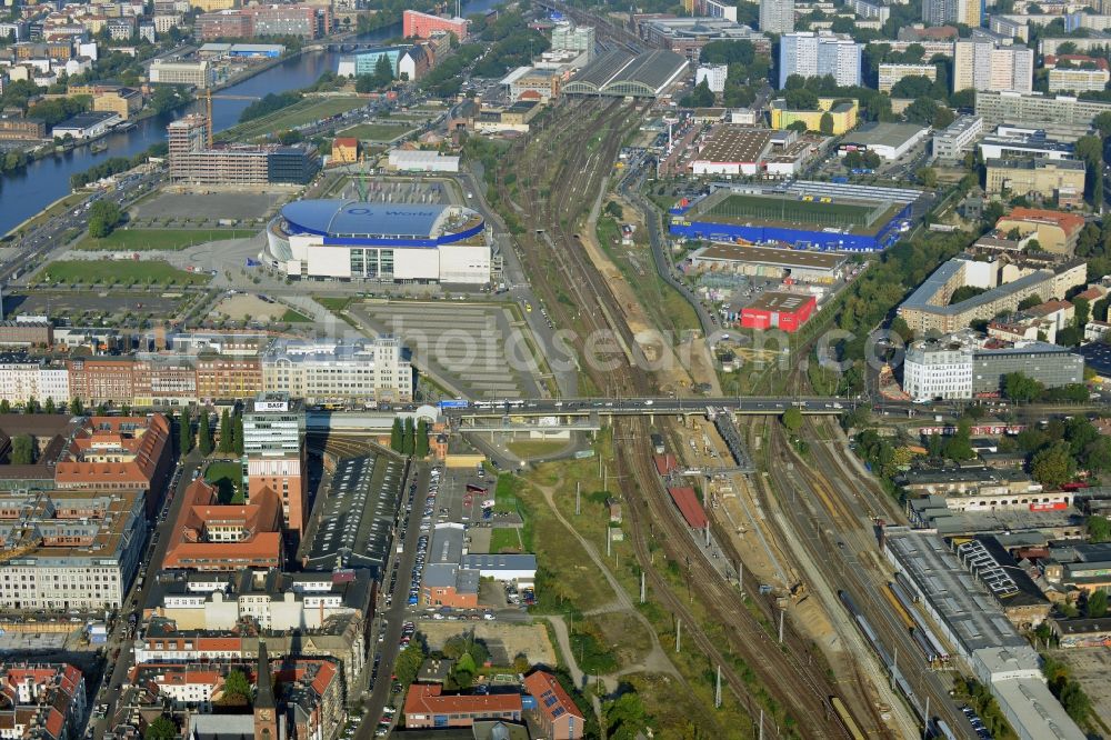 Berlin from the bird's eye view: Area of ??the S-Bahn station Warschauer Strasse in Berlin before the planned modernization