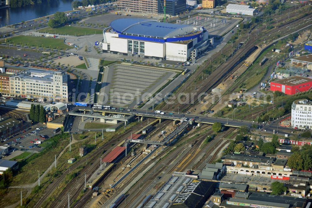 Aerial image Berlin - Area of ??the S-Bahn station Warschauer Strasse in Berlin before the planned modernization