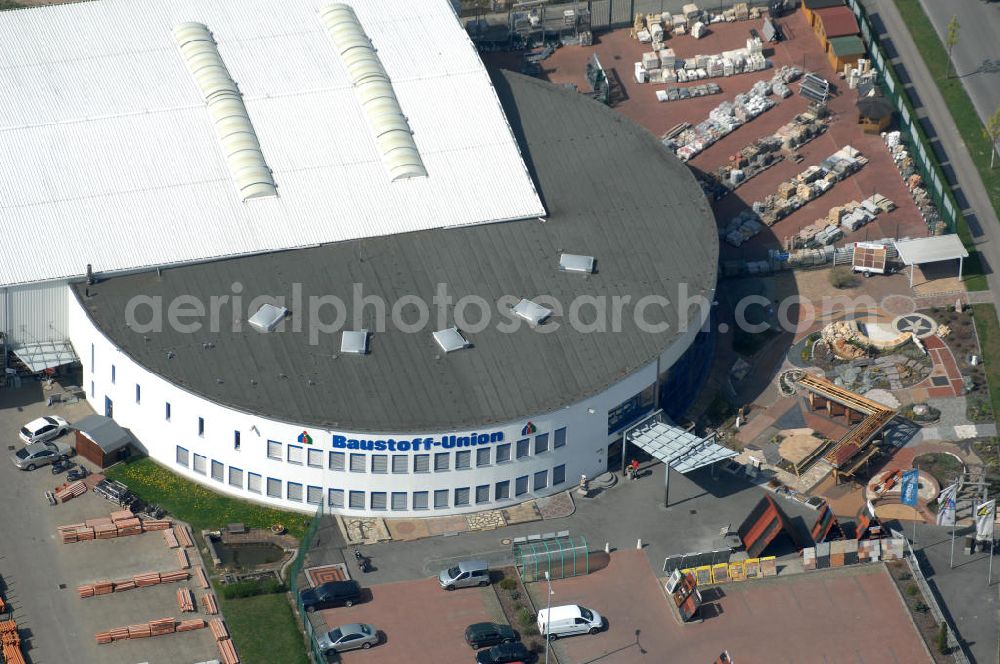 Aerial image Neuenhagen - Blick auf das Areal von Baustoff-Union, Zum Mühlenfließ 2, 15366 Neuenhagen bei Berlin. URL: